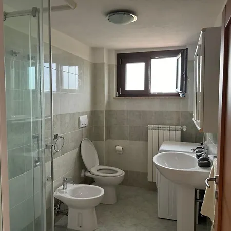 'die Perle Des Meeres By Interhome * Marina di Davoli